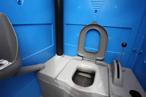 Best Luxury portable toilet rental  in Spicer, MN